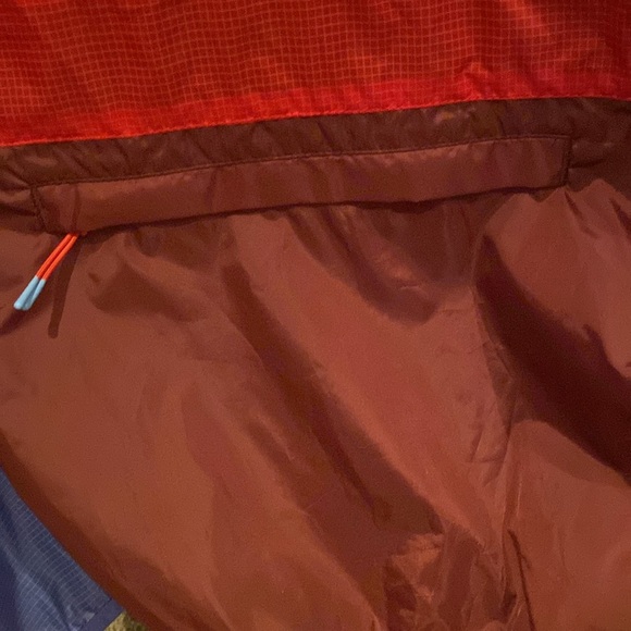 Cotopaxi ultra light half zip wind breaker XS - Picture 5 of 6